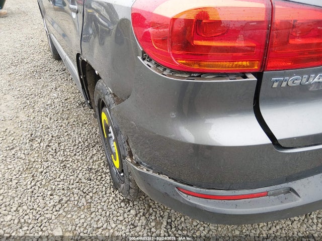 WVGBV7AX4FW554688 Volkswagen TIGUAN SE