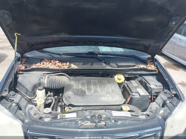 44685384 :رقم المزاد ، 2C4RC1BG3ER236220 vin ، 2014 Chrysler Town & Country Touring مزاد بيع