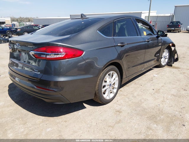 Auction sale of the 2019 Ford Fusion Hybrid Se, vin: 3FA6P0LU5KR152286, lot number: 44685386