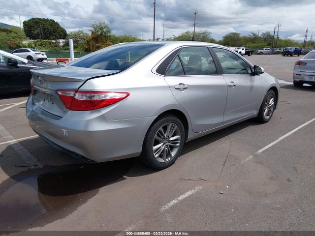 44685408 :رقم المزاد ، 4T1BF1FK7GU164382 vin ، 2016 Toyota Camry Se مزاد بيع