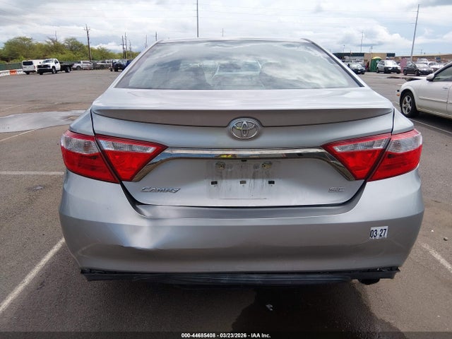 44685408 :رقم المزاد ، 4T1BF1FK7GU164382 vin ، 2016 Toyota Camry Se مزاد بيع