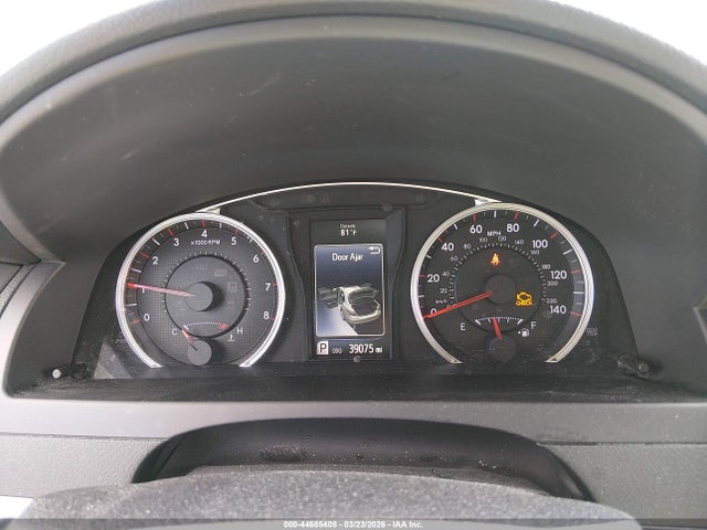 44685408 :رقم المزاد ، 4T1BF1FK7GU164382 vin ، 2016 Toyota Camry Se مزاد بيع