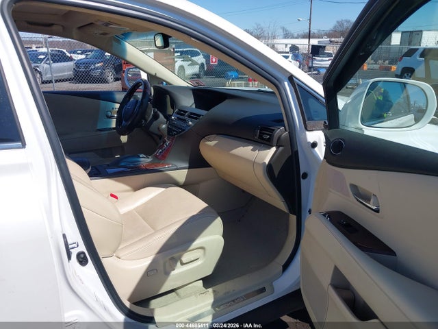 44685411 :رقم المزاد ، 2T2BK1BA0DC221104 vin ، 2013 Lexus Rx 350 مزاد بيع