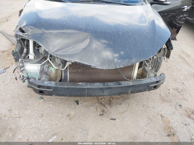 44685430 :رقم المزاد ، 5YFBURHE8FP227999 vin ، 2015 Toyota Corolla S Plus مزاد بيع
