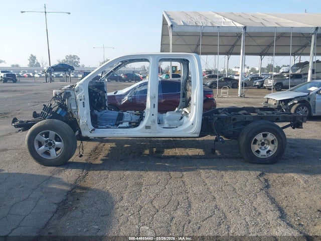 Chevrolet Silverado 1500 Wt 2017 1GCRCNEC6HZ255516 Image 14