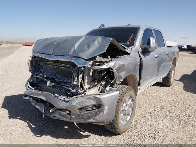 44685471 :رقم المزاد ، 3C6UR5FL5RG104702 vin ، 2024 Ram 2500 Laramie  4x4 6'4 Box مزاد بيع