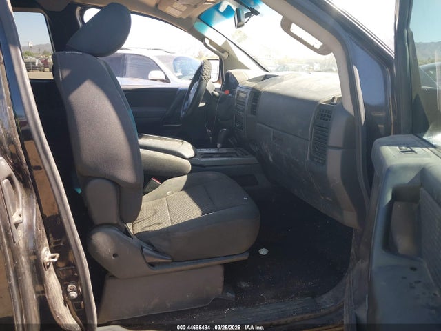 44685484 :رقم المزاد ، 1N6AA0CA0CN306139 vin ، 2012 Nissan Titan Sv مزاد بيع