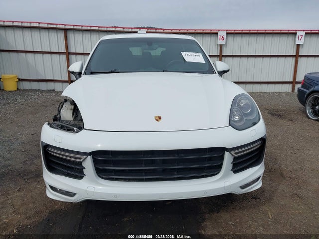 Porsche Cayenne Gts 2017 WP1AD2A26HLA82801 Image 13