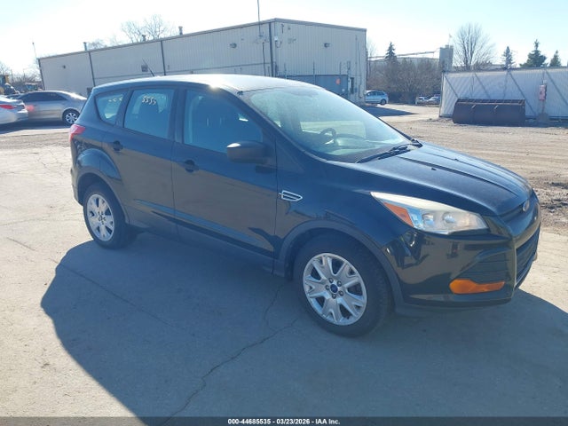 Ford ESCAPE S 2014 1FMCU0F71EUB97391 main image