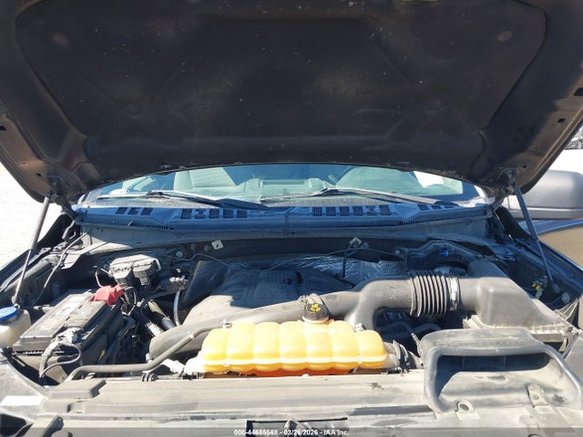 1FTEW1EG5GKE05267 Ford F-150 Xlt
