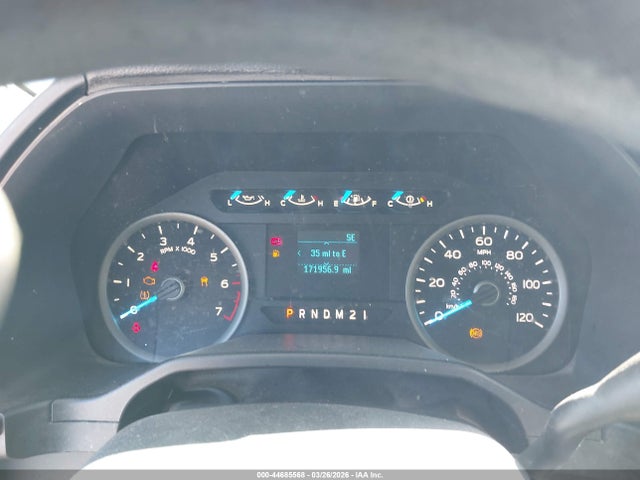 1FTEW1EG5GKE05267 Ford F-150 Xlt