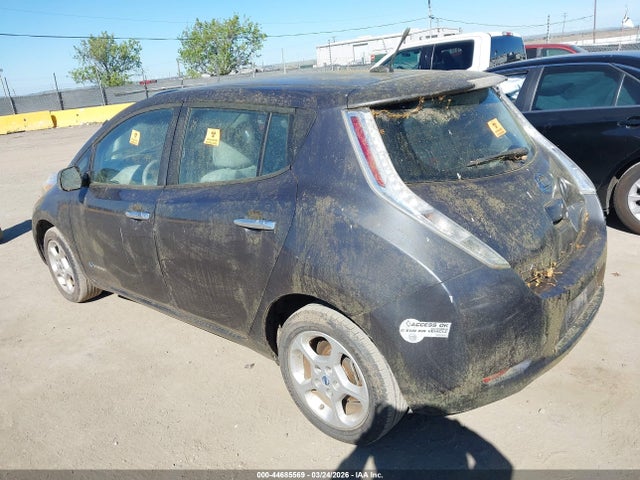 2013 NISSAN LEAF 1N4AZ0CP2DC402129 Photo 2