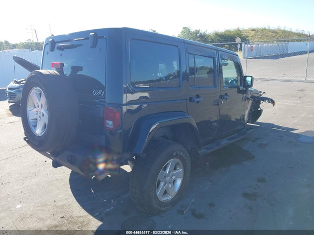 2013 JEEP WRANGLER UNLIMITED 1C4BJWEG5DL633533 Photo 3