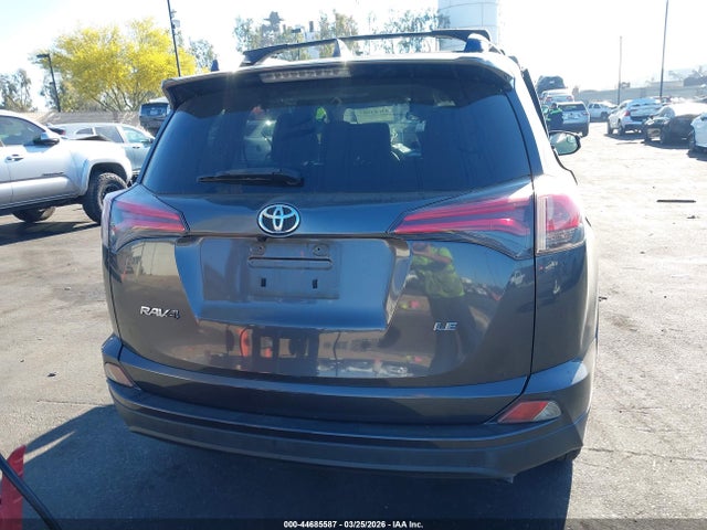 JTMZFREV5JJ150325 Toyota RAV4 LE