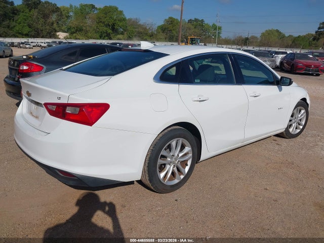 1G1ZE5ST8HF148945 Chevrolet MALIBU 1LT