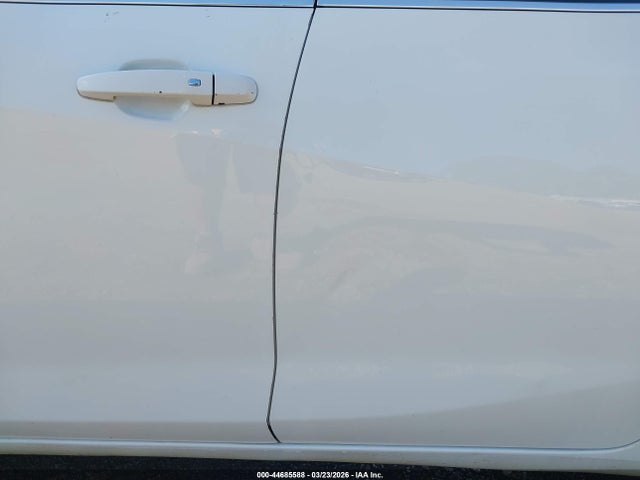 1G1ZE5ST8HF148945 Chevrolet MALIBU 1LT