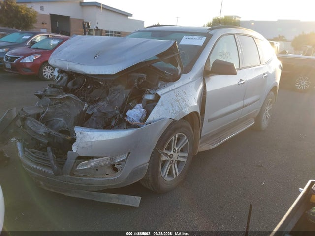 Chevrolet Traverse Ls 2017 1GNKRFKD3HJ221123 Image 2
