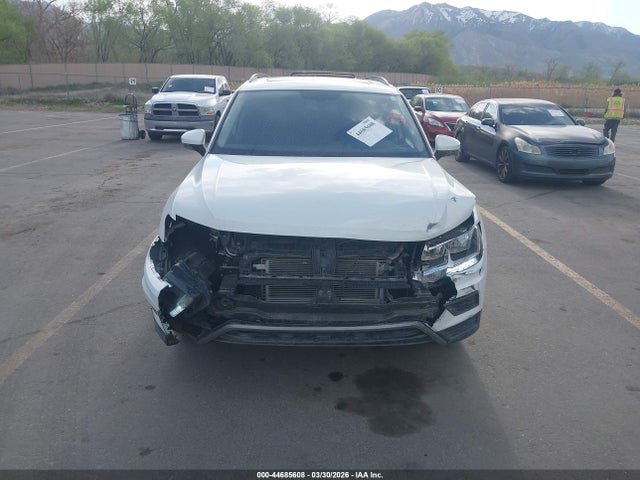 Продаж на аукціоні авто 2018 Volkswagen Tiguan 2.0t Se/2.0t Sel, vin: 3VV2B7AX7JM131093, номер лоту: 44685608