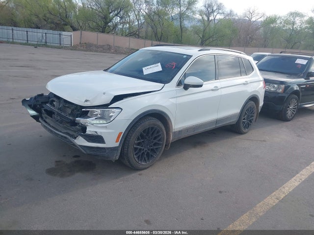 Продаж на аукціоні авто 2018 Volkswagen Tiguan 2.0t Se/2.0t Sel, vin: 3VV2B7AX7JM131093, номер лоту: 44685608