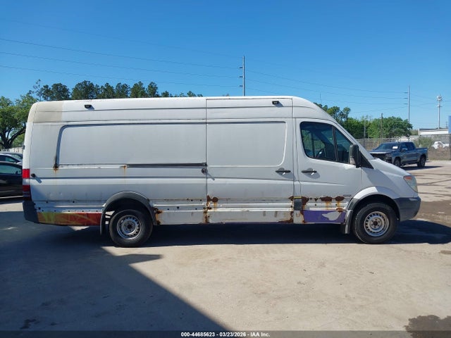 2010 Mercedes-benz Sprinter Van 2500 High Roof მანქანა იყიდება აუქციონზე, vin: WD3PE8CC0A5424118, აუქციონის ნომერი: 44685623