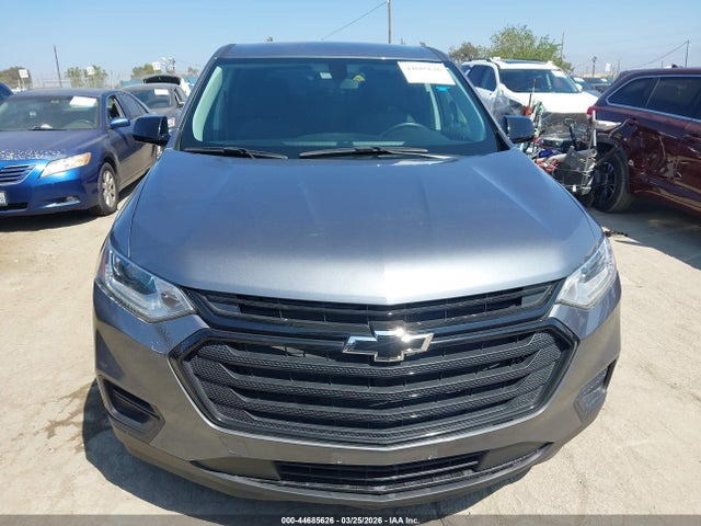 1GNERFKW2KJ106230 Chevrolet Traverse Ls