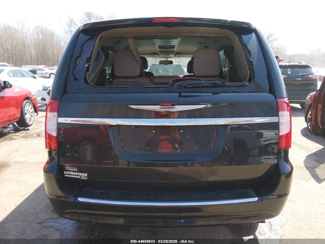 Aukcja sprzedaży 2015 Chrysler Town & Country Touring, vin: 2C4RC1BG8FR751778, numer aukcji: 44685633