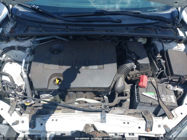 5YFBURHE0JP846217 Toyota COROLLA LE