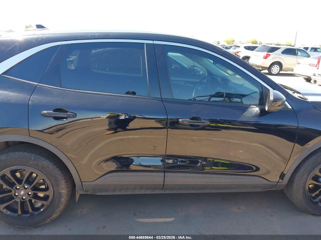 1FMCU9G63MUA03517 Ford ESCAPE SE