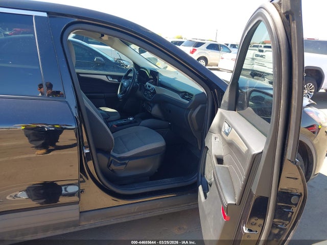 2021 FORD ESCAPE 1FMCU9G63MUA03517 Photo 4