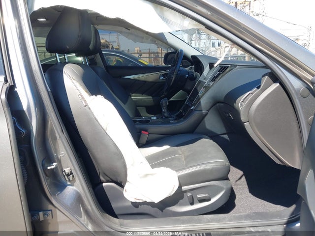 JN1EV7APXHM742781 Infiniti Q50 3.0t Premium