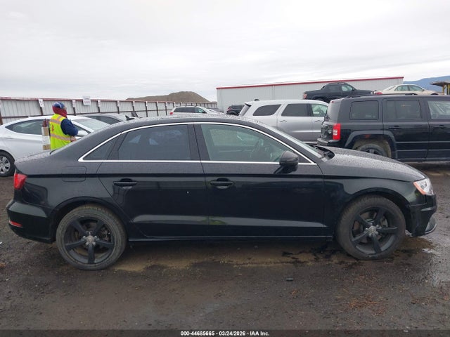 Продажа на аукционе авто 2015 Audi A3 1.8t Premium, vin: WAUACGFF5F1121056, номер лота: 44685665