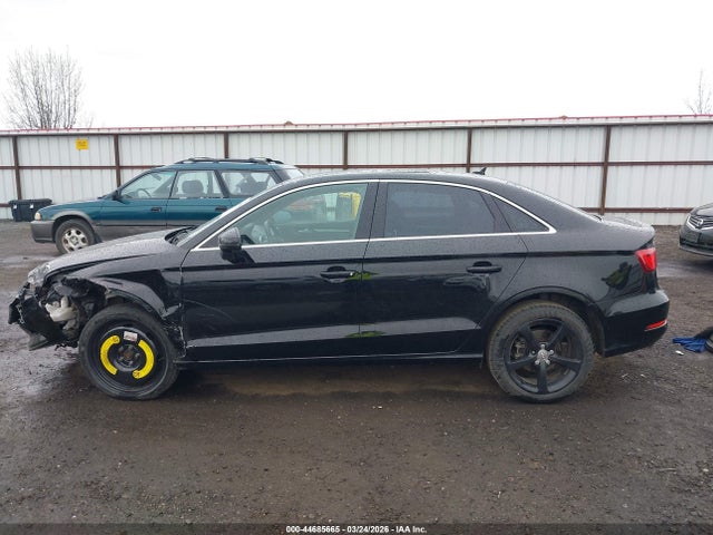 Продажа на аукционе авто 2015 Audi A3 1.8t Premium, vin: WAUACGFF5F1121056, номер лота: 44685665