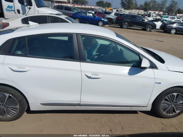 44685668 :رقم المزاد ، KMHC65LD9LU220284 vin ، 2020 Hyundai Ioniq Plug-in Hybrid Se مزاد بيع