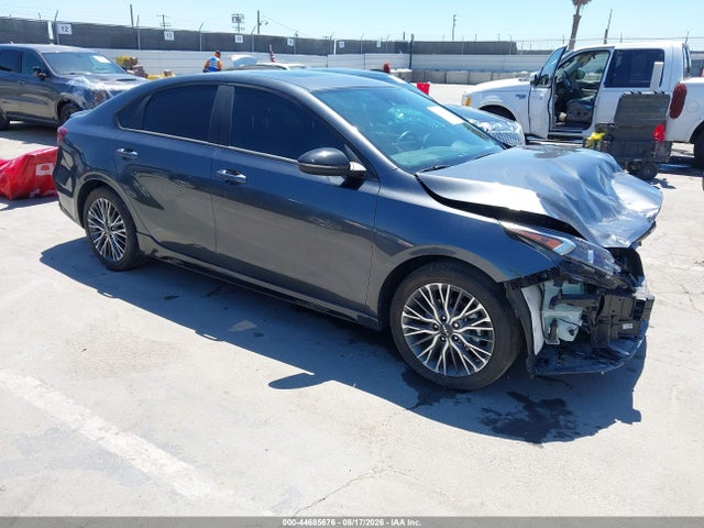 KIA Forte Gt-line 2024 3KPF54AD8RE746205 zdjęcie główne
