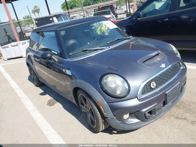 2012 MINI COOPER S WMWSV3C51CTY27086