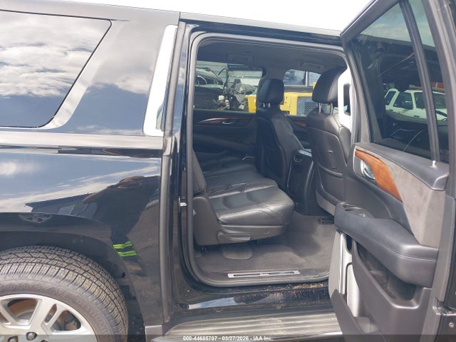 Продажа на аукционе авто 2017 Cadillac Escalade Esv Standard, vin: 1GYS3GKJ6HR160299, номер лота: 44685707