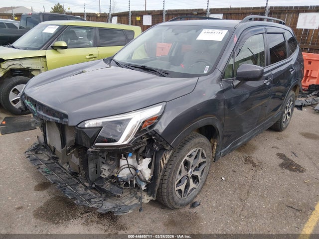 Продаж на аукціоні авто 2022 Subaru Forester Premium, vin: JF2SKAEC0NH506711, номер лоту: 44685711