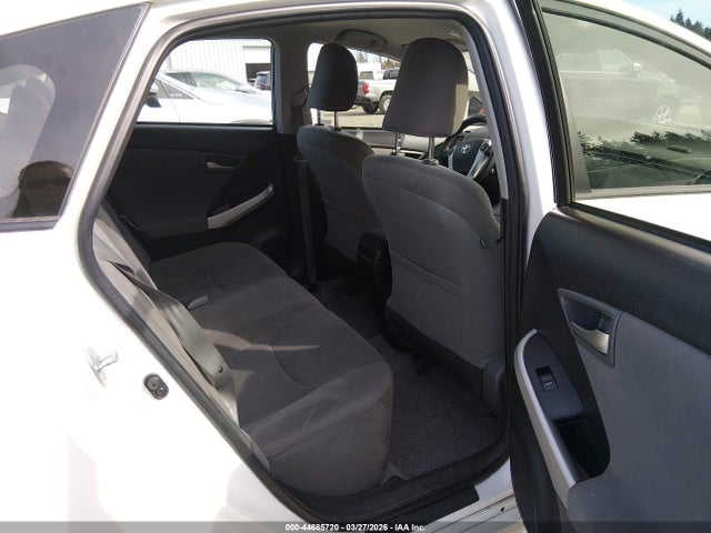 Toyota Prius Two 2015 JTDKN3DU3F1928283 Image 18