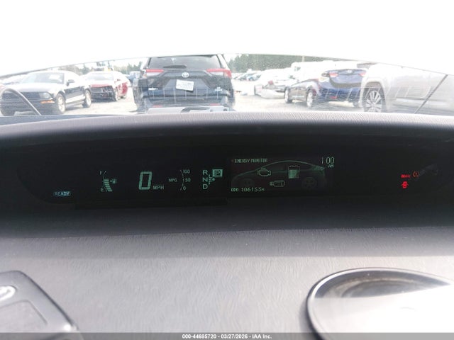 Toyota Prius Two 2015 JTDKN3DU3F1928283 Image 7