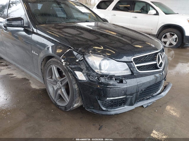 Продаж на аукціоні авто 2013 Mercedes-benz C 63 Amg, vin: WDDGF7HB2DA875100, номер лоту: 44685726