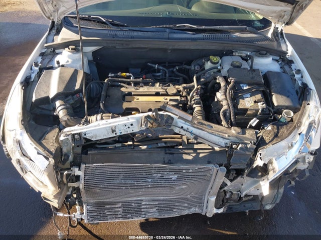 1G1PE5SB7F7113691 Chevrolet Cruze 2lt Auto