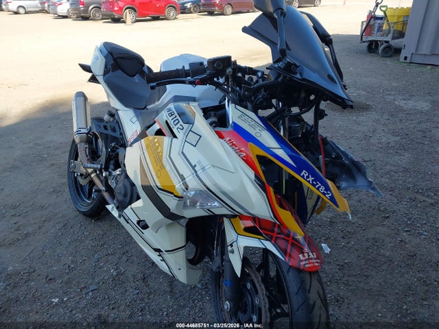 Kawasaki EX400 2020 JKAEXKG15LDA68929 Image 17