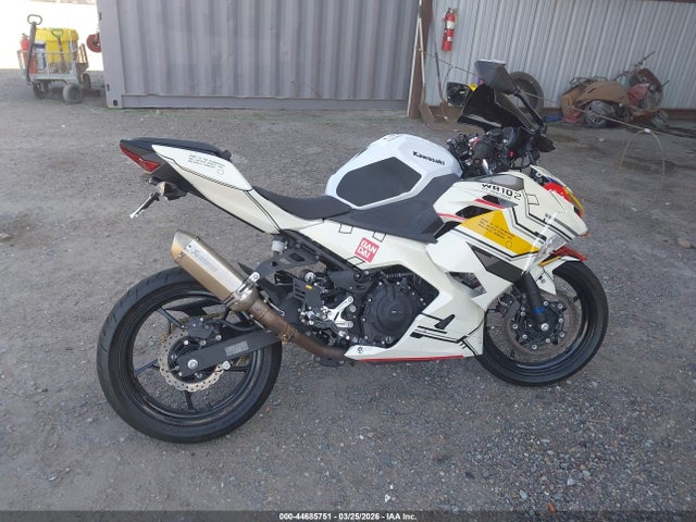 Kawasaki EX400 2020 JKAEXKG15LDA68929 Image 13