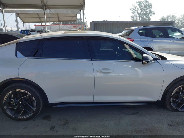 Продажа на аукционе авто 2025 Kia K4 Gt-line, vin: 3KPFW4DE5SE217396, номер лота: 44685756