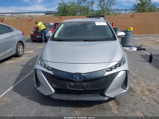 JTDKAMFP9M3179631 Toyota Prius Prime Le