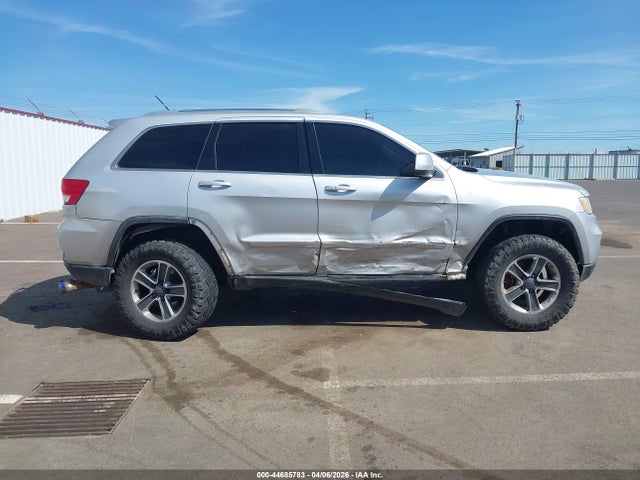 Продаж на аукціоні авто 2011 Jeep Grand Cherokee Laredo, vin: 1J4RR4GG6BC566554, номер лоту: 44685783