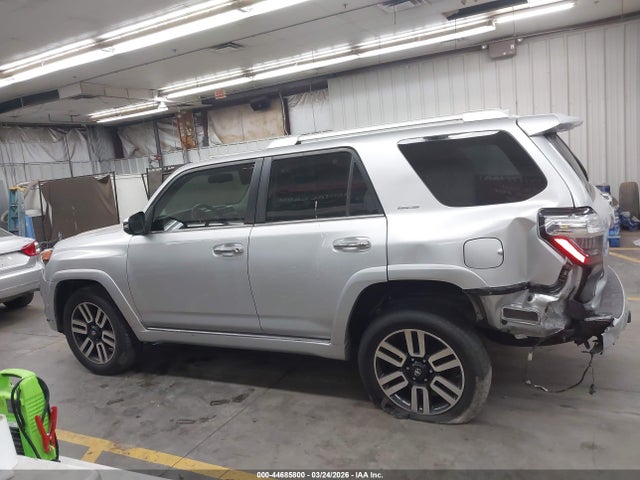 Toyota 4runner Limited 2016 JTEBU5JR4G5288038 Image 14