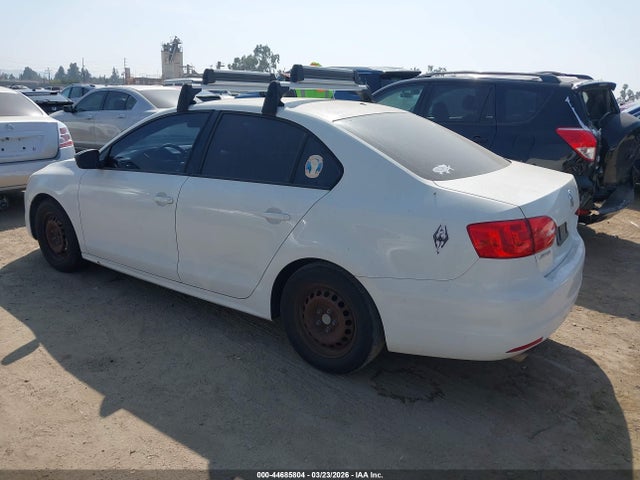 2014 VOLKSWAGEN JETTA 3VW2K7AJ2EM235732 Photo 2