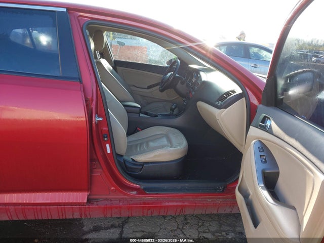 44685832 :رقم المزاد ، KNAGN4A77B5059326 vin ، 2011 Kia Optima Ex مزاد بيع