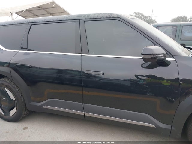 KIA Ev9 Light Long Range 2026 5XYAB5S14TG010997 Image 13